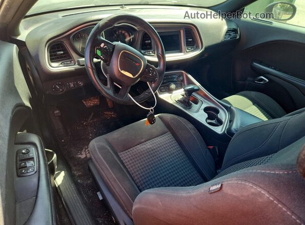 2C3CDZAG4KH699850 2019 DODGE CHALLENGER Black წინა პანელის ხედი