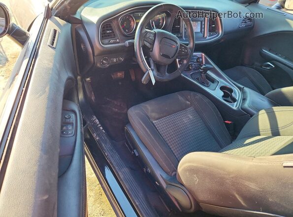 2C3CDZAG5HH572744 2017 DODGE CHALLENGER Black Առջևի վահանակի տեսք