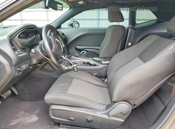 2C3CDZAG5JH131606 2018 DODGE CHALLENGER Gray Vista interior delantera