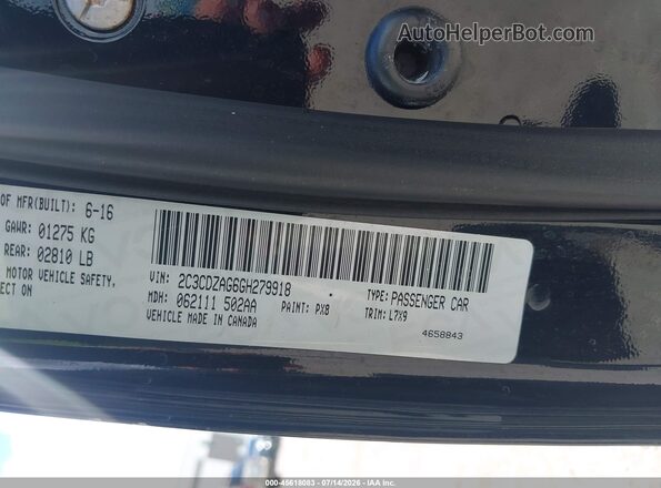2C3CDZAG6GH279918 2016 DODGE CHALLENGER Black Vista del compartimento del motor
