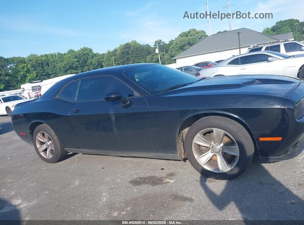 2C3CDZAG6KH729446 2019 DODGE CHALLENGER Black Rear interior view