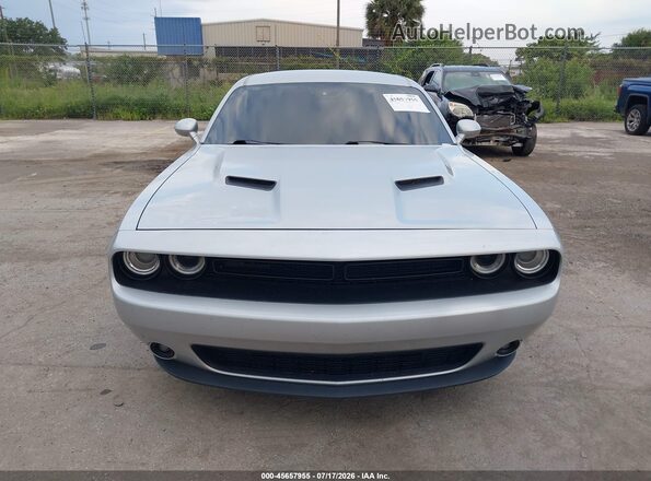 2C3CDZAG6LH110069 2020 DODGE CHALLENGER Silver ხელსაწყოთა პანელის ხედი