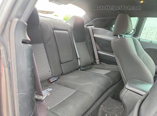 2C3CDZAG6LH149289 2020 DODGE CHALLENGER Gray Rear seats view