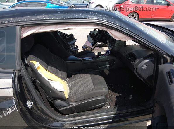 2C3CDZAG7GH184185 2016 DODGE CHALLENGER Black წინა სალონის ხედი