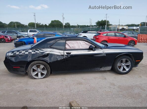 2C3CDZAG7GH184185 2016 DODGE CHALLENGER Black ხელსაწყოთა პანელის ხედი