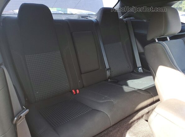 2C3CDZAG7HH665913 2017 DODGE CHALLENGER Gray Widok tylnych siedzeń