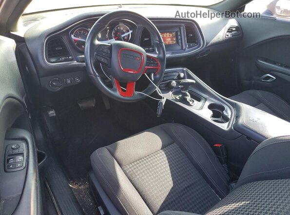 2C3CDZAG7HH665913 2017 DODGE CHALLENGER Gray Widok deski rozdzielczej