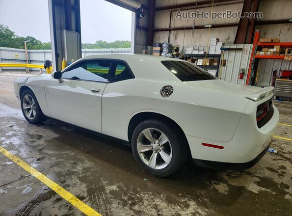 2C3CDZAG8GH184423 2016 DODGE CHALLENGER White Trasero izquierdo