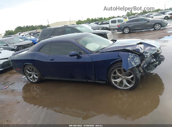 2C3CDZAG8HH501246 2017 DODGE CHALLENGER Blue Вид задньої частини салону