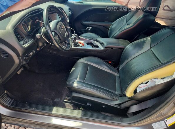 2C3CDZAG8HH614601 2017 DODGE CHALLENGER Gray Front interior view