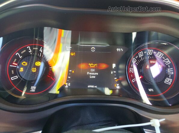 2C3CDZAG8JH171307 2018 DODGE CHALLENGER White Вид щитка приладів