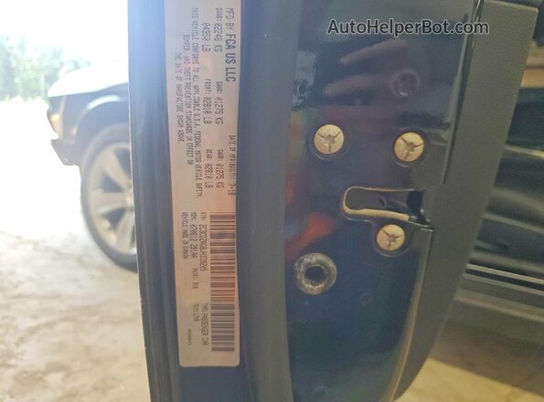 2C3CDZAG8JH339205 2018 DODGE CHALLENGER Black Vista del compartimento del motor