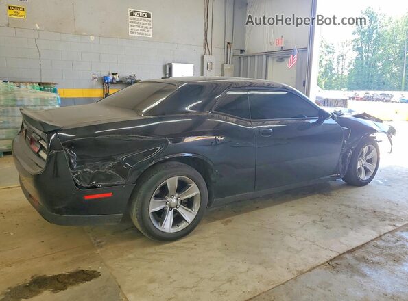 2C3CDZAG8JH339205 2018 DODGE CHALLENGER Black Trasero derecho