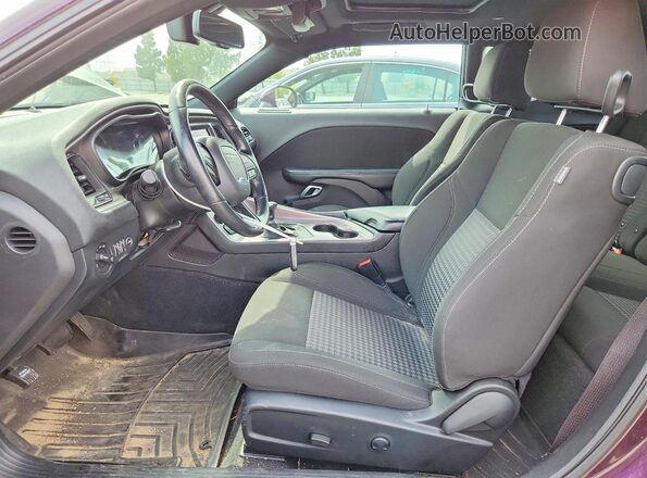 2C3CDZAG8NH148275 2022 DODGE CHALLENGER Purple Front interior view