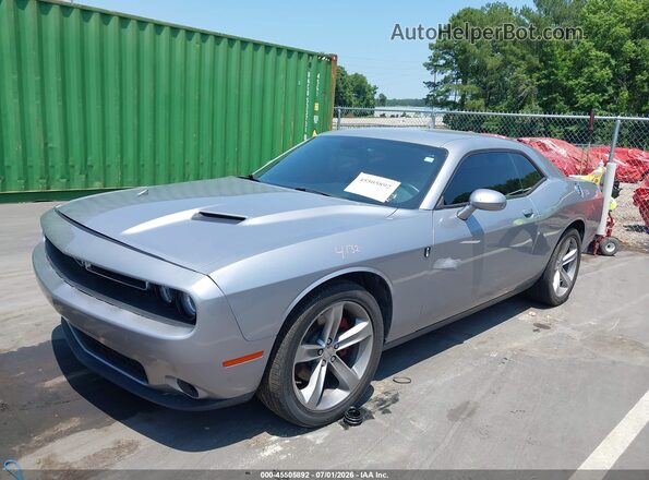 2C3CDZAG9GH166237 2016 DODGE CHALLENGER Silver Vista tres cuartos delantera izquierda
