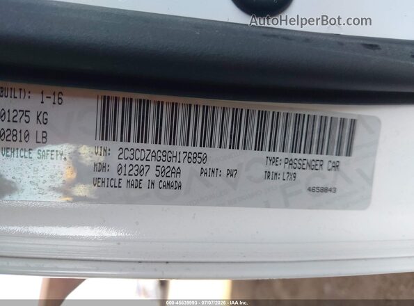 2C3CDZAG9GH176850 2016 DODGE CHALLENGER White ძრავის განყოფილების ხედი