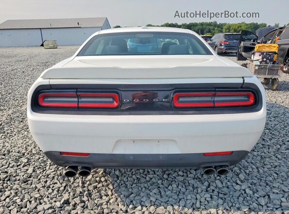 2C3CDZAG9GH257136 2016 DODGE CHALLENGER Silver Вид ззаду