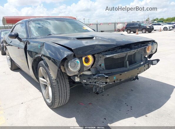2C3CDZAG9JH131866 2018 DODGE CHALLENGER Black Widok z przodu
