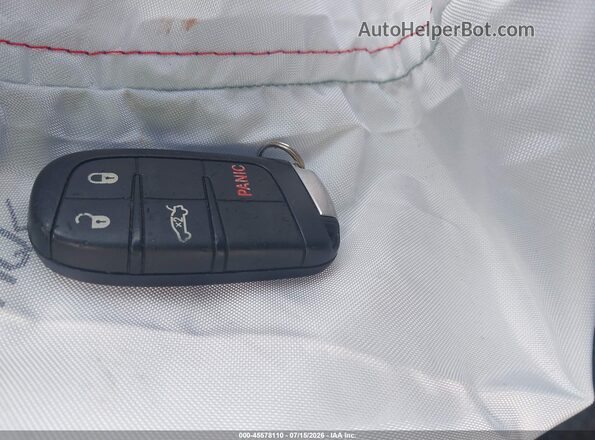 2C3CDZAG9JH333252 2018 DODGE CHALLENGER Blue Vista del salpicadero