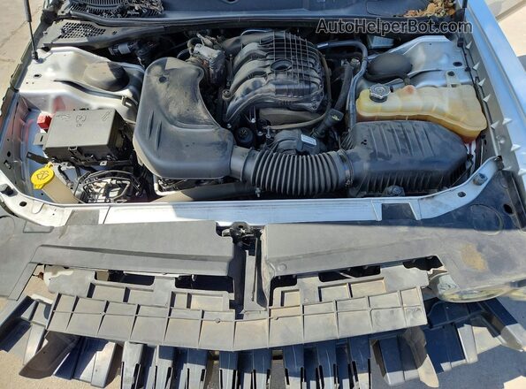 2C3CDZAG9KH625064 2019 DODGE CHALLENGER Silver უკანა სალონის ხედი