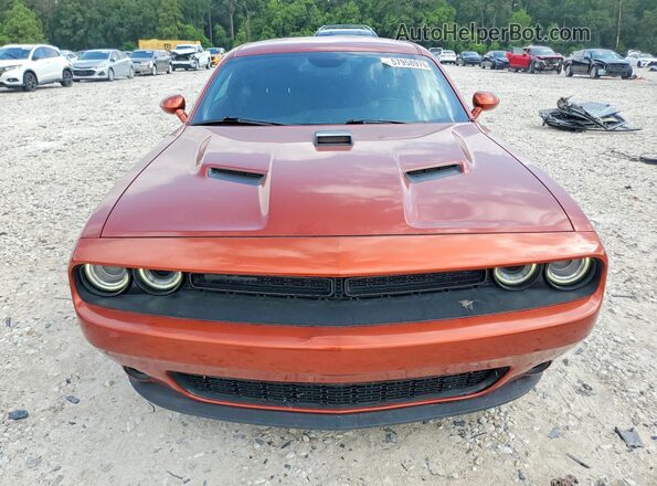 2C3CDZAG9LH243148 2020 DODGE CHALLENGER Orange Widok z przodu