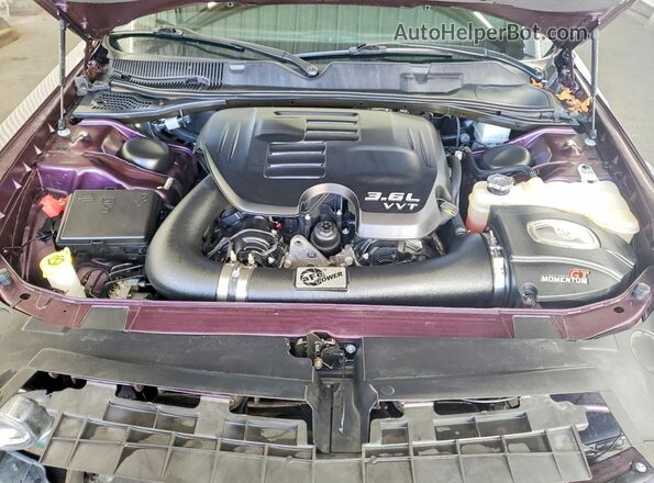 2C3CDZAG9MH564642 2021 DODGE CHALLENGER Фиолетовый Вид задней части салона
