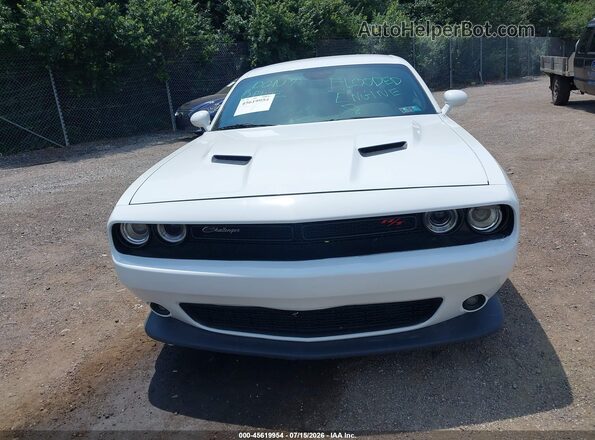 2C3CDZAG9MH623463 2021 DODGE CHALLENGER White Vista interior trasera