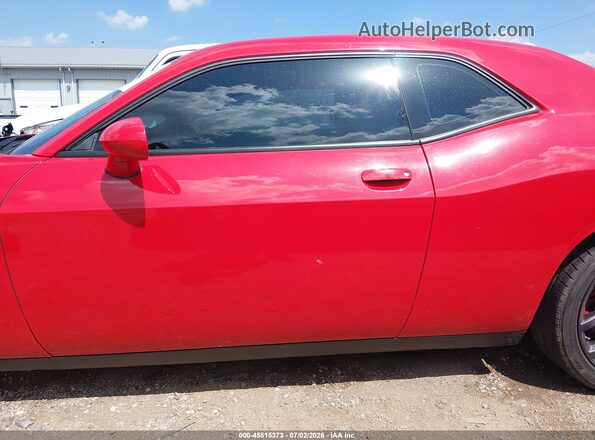2C3CDZAG9PH558991 2023 DODGE CHALLENGER Red Widok wnętrza 360 stopni