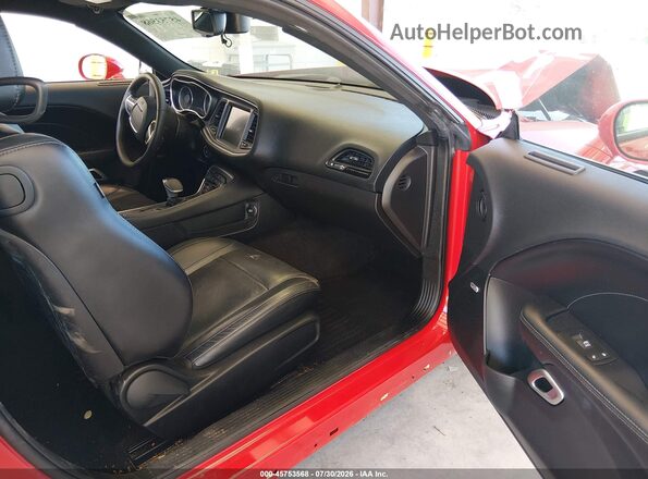 2C3CDZAGXGH221584 2016 DODGE CHALLENGER Red Vista interior delantera
