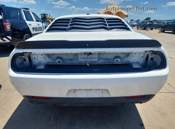 2C3CDZAGXJH178372 2018 DODGE CHALLENGER White Rear view