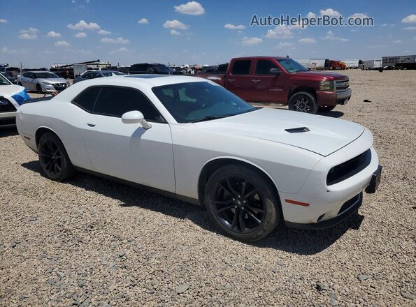 2C3CDZAGXJH204906 2018 DODGE CHALLENGER White Przód prawy