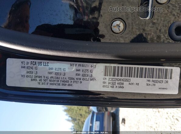 2C3CDZAGXKH632623 2019 DODGE CHALLENGER Black Widok komory silnika