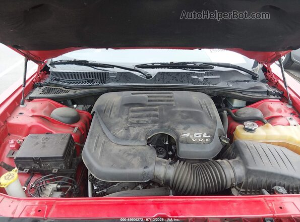 2C3CDZAGXLH104081 2020 DODGE CHALLENGER Красный Вид сзади
