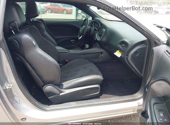 2C3CDZBT0GH108514 2016 DODGE CHALLENGER Gray Вид салону спереду