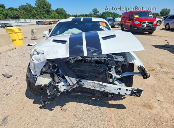 2C3CDZBT0GH226370 2016 DODGE CHALLENGER Белый Вид спереди