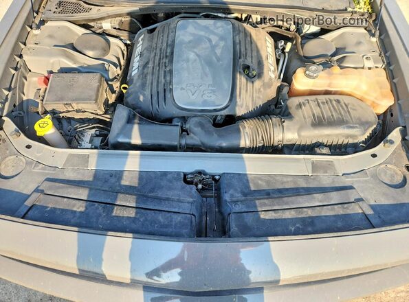 2C3CDZBT0JH112604 2018 DODGE CHALLENGER Gray Widok wnętrza z tyłu
