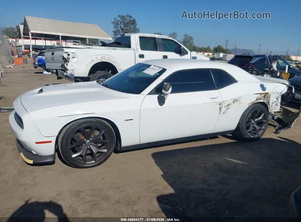 2C3CDZBT0KH737506 2019 DODGE CHALLENGER White Սալոնի 360 աստիճան տեսք