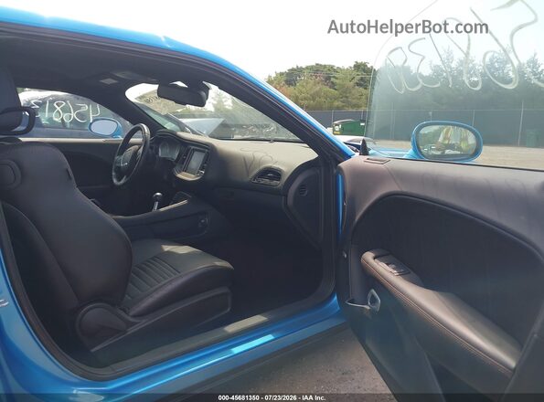 2C3CDZBT1GH168334 2016 DODGE CHALLENGER Синий Вид салона спереди