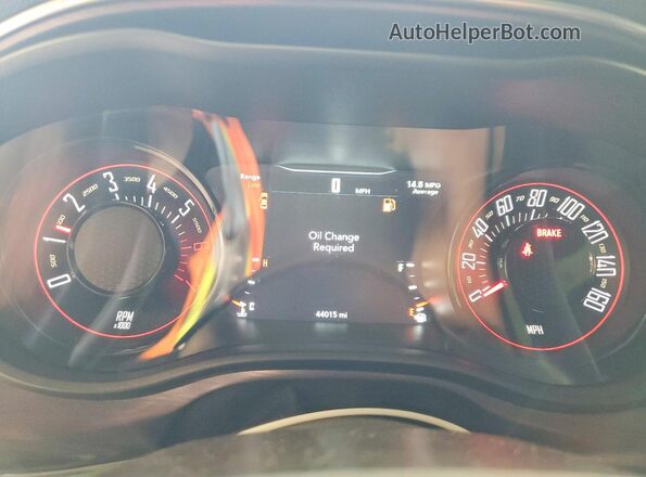 2C3CDZBT1JH219175 2018 DODGE CHALLENGER Green ხელსაწყოთა პანელის ხედი