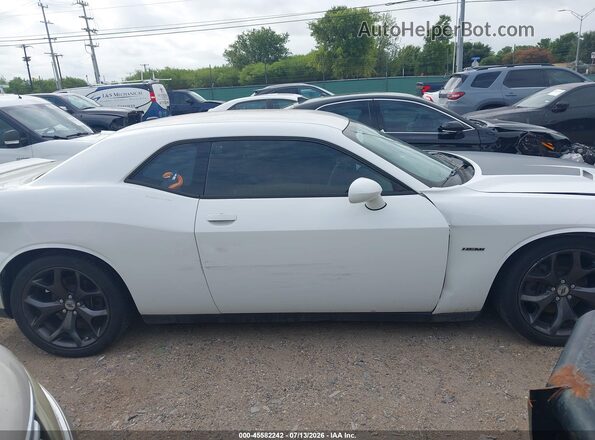 2C3CDZBT2HH652014 2017 DODGE CHALLENGER White Rear interior view