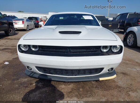 2C3CDZBT2MH623641 2021 DODGE CHALLENGER White ხელსაწყოთა პანელის ხედი