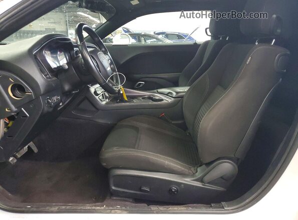 2C3CDZBT3JH212891 2018 DODGE CHALLENGER White Vista interior delantera