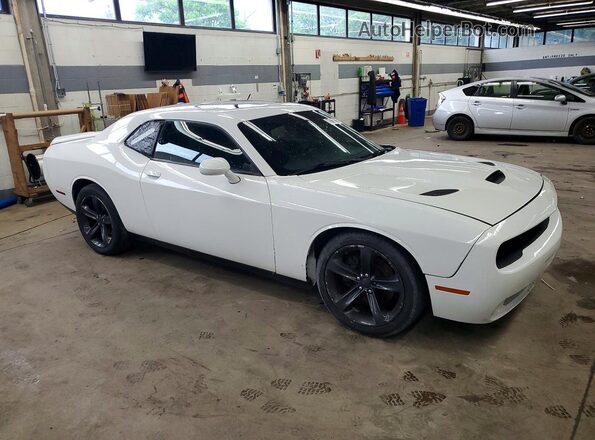 2C3CDZBT3JH212891 2018 DODGE CHALLENGER White Delantero derecho