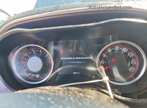 2C3CDZBT3LH172783 2020 DODGE CHALLENGER Black Instrument cluster view