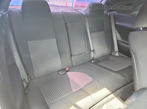 2C3CDZBT3LH172783 2020 DODGE CHALLENGER Black Rear seats view