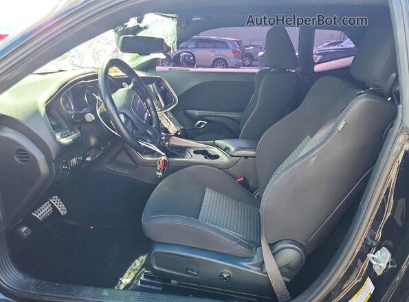 2C3CDZBT3LH172783 2020 DODGE CHALLENGER Black Front interior view