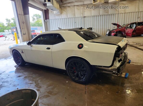 2C3CDZBT3LH246722 2020 DODGE CHALLENGER Белый Задняя левая четверть