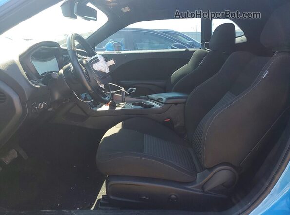 2C3CDZBT3PH669967 2023 DODGE CHALLENGER Blue Vista interior delantera