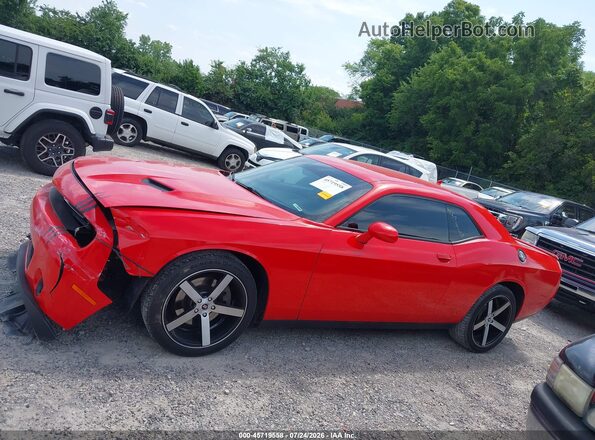 2C3CDZBT4HH656484 2017 DODGE CHALLENGER Red Вид задньої частини салону