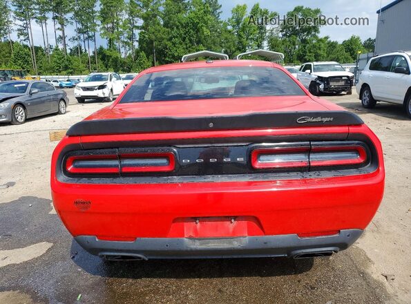 2C3CDZBT4JH223379 2018 DODGE CHALLENGER Red Հետևի տեսք
